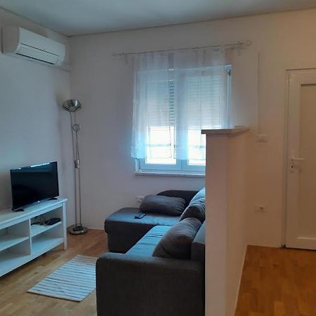 Apartma Pika 2 Nova Gorica Exterior foto